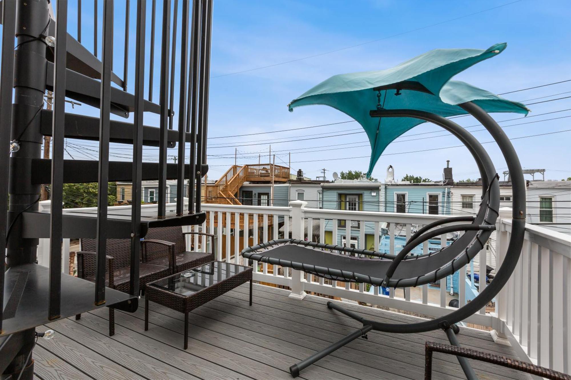 Pristine Townhouse With Rooftop Deck Near Canton! Baltimore Exterior foto